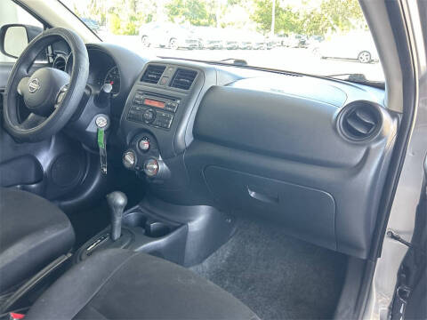 2012 Nissan Versa 1.6 S