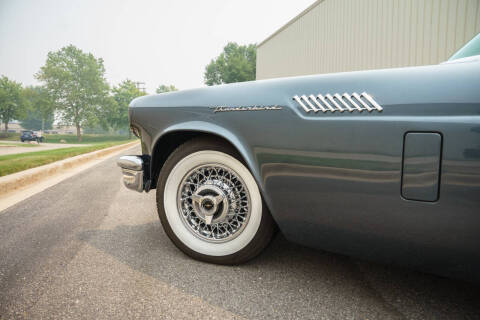 1957 Ford Thunderbird
