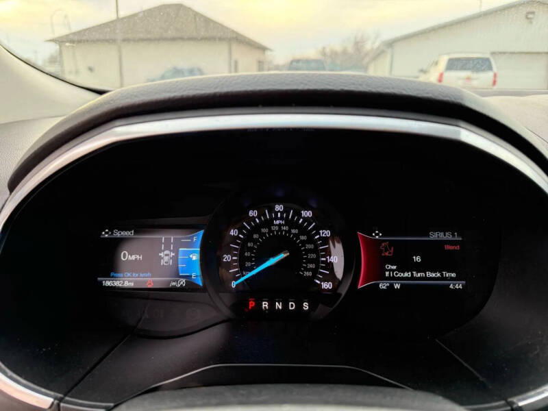 2019 Ford Edge Titanium