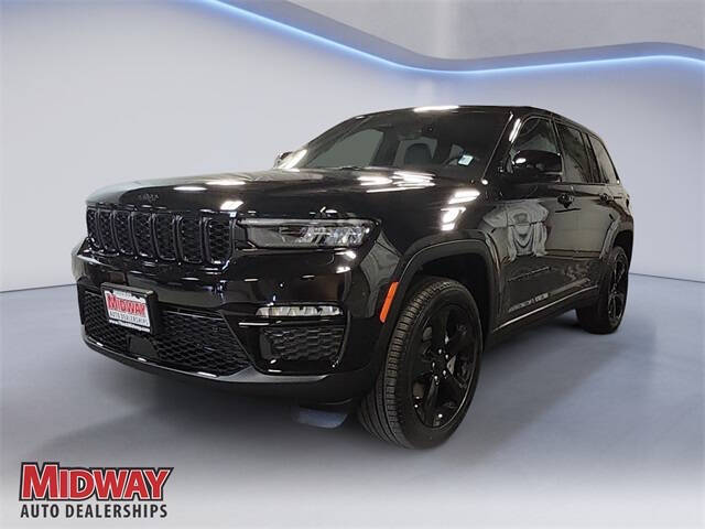 2025 Jeep Grand Cherokee for sale at MIDWAY CHRYSLER DODGE JEEP RAM in Kearney NE