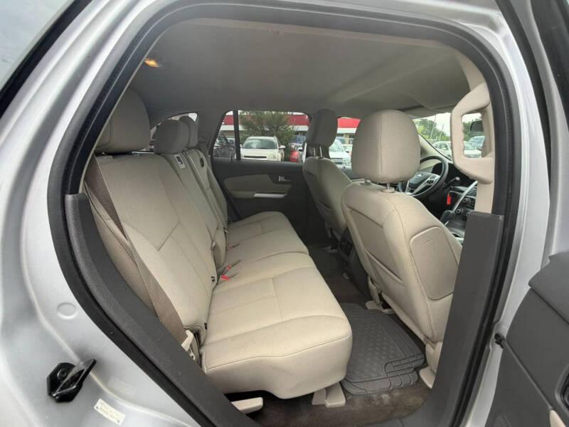2013 Ford Edge SE