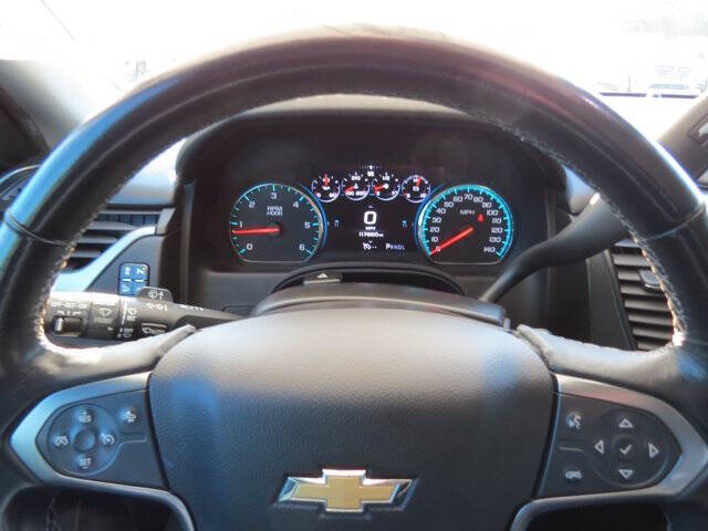 2017 Chevrolet Suburban LT