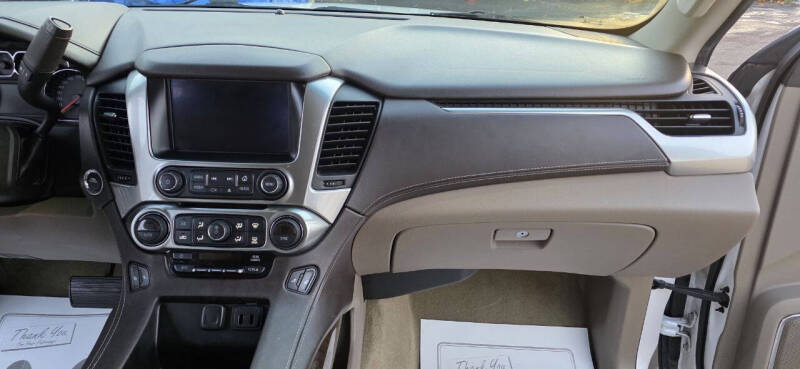 2016 Chevrolet Suburban LT