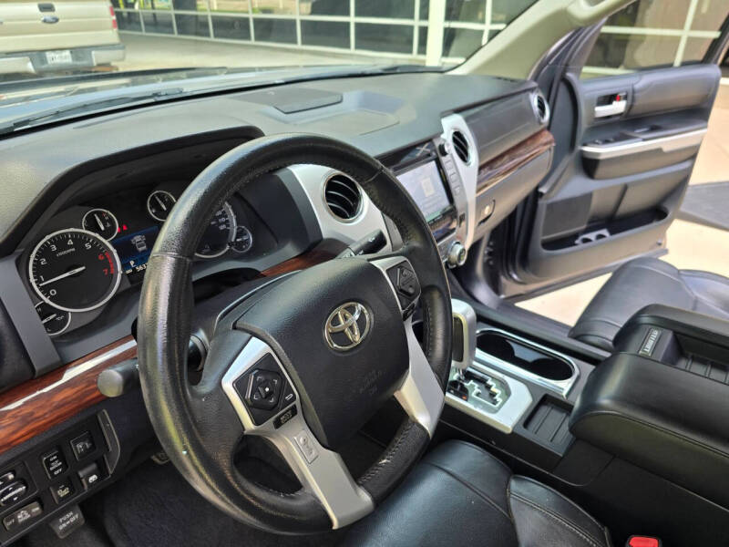 2017 Toyota Tundra Limited