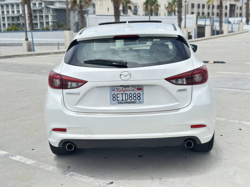 2018 Mazda MAZDA3 Grand Touring