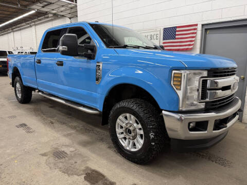 2017 Ford F-350 Super Duty XLT