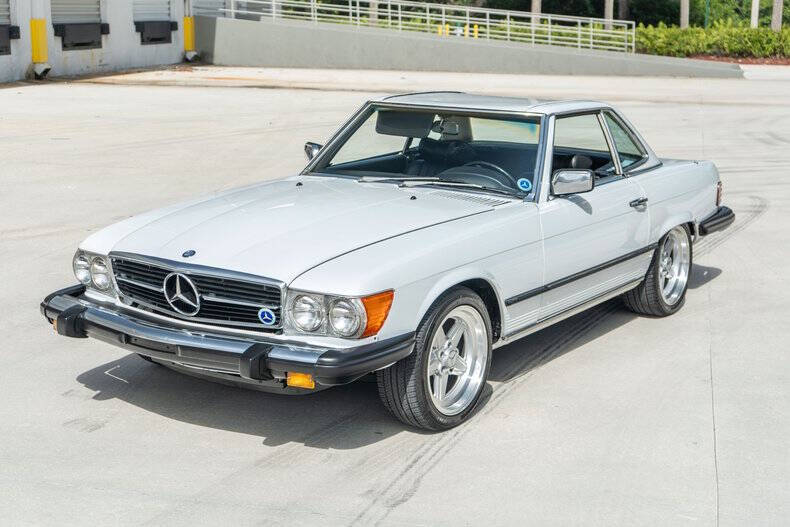 1977 Mercedes-Benz 450-Class