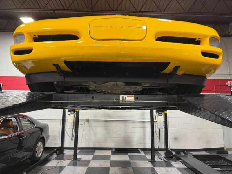 2004 Chevrolet Corvette