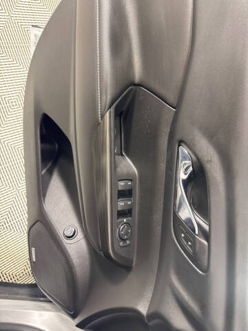 2017 GMC Acadia SLT-1