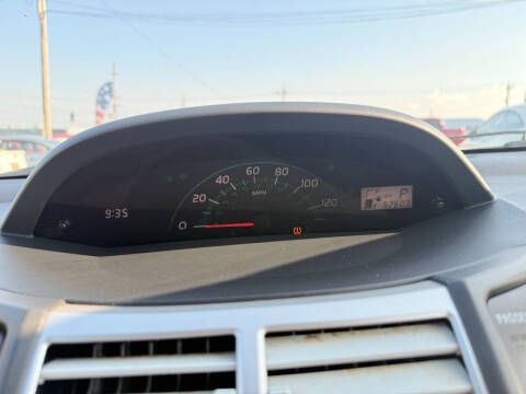 2008 Toyota Yaris