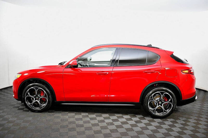 2019 Alfa Romeo Stelvio Ti Sport