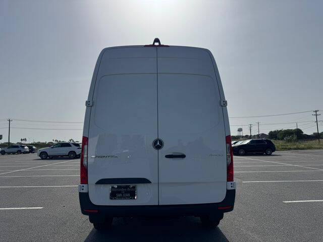 2026 Mercedes-Benz Sprinter