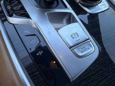 2016 BMW 7 Series 750i xDrive