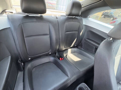 2012 Volkswagen Beetle
