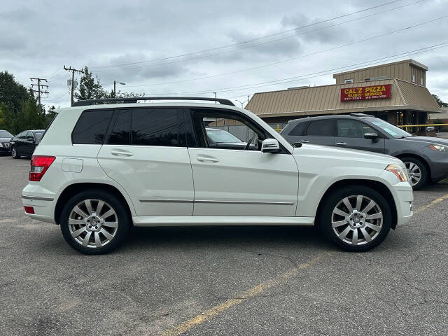 2011 Mercedes-Benz GLK for sale at CarMood in Virginia Beach, VA