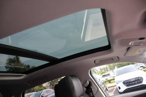 2021 Audi e-tron quattro Prestige