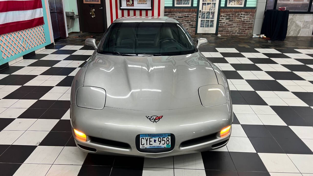 2000 Chevrolet Corvette 2