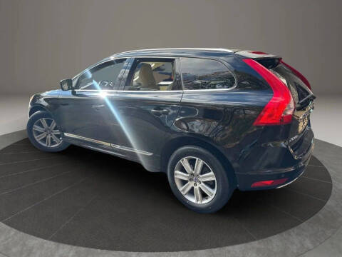 2016 Volvo XC60 T6 Drive-E
