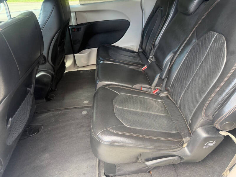 2018 Chrysler Pacifica Touring L