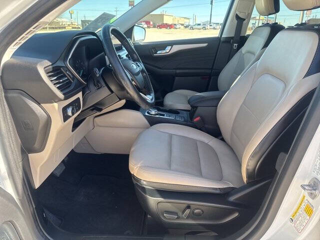 2021 Ford Escape SEL