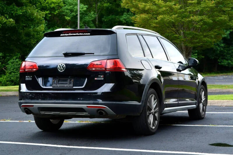 2017 Volkswagen Golf Alltrack TSI S 4Motion