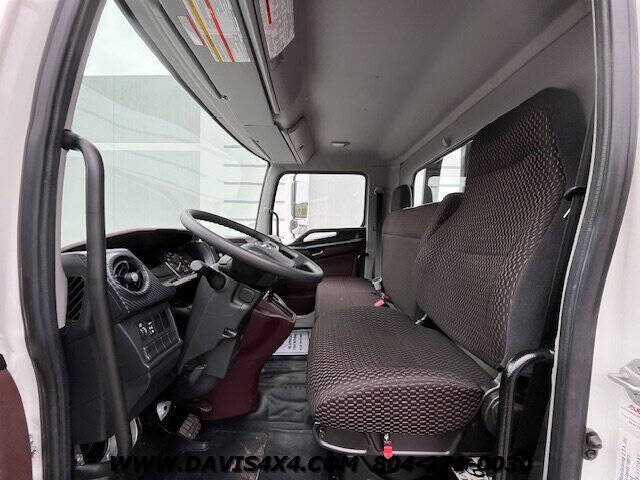 2025 Hino L6