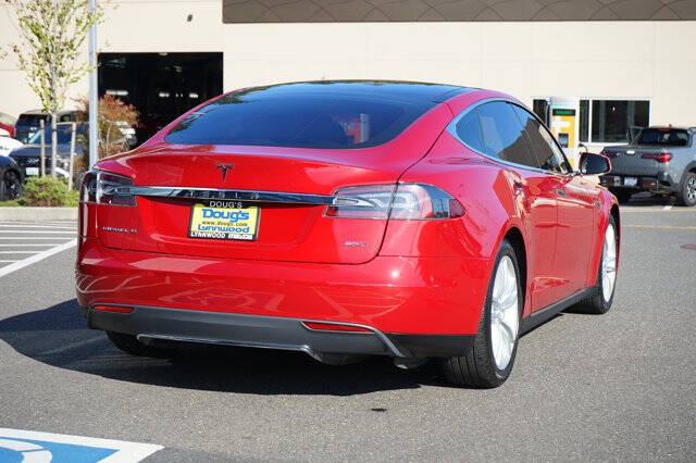 2015 Tesla Model S