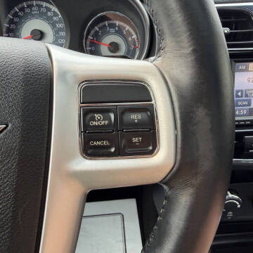 2012 Chrysler 200 Limited