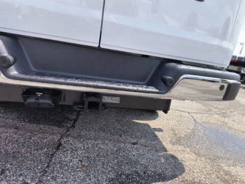 2025 Chevrolet Express 2500