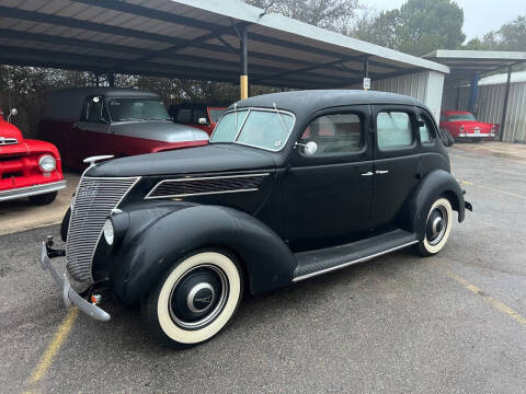 1937 Ford Deluxe