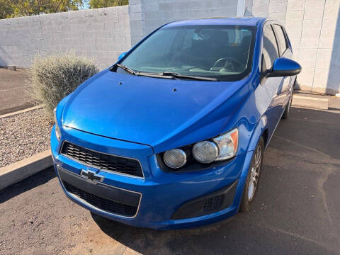 2016 Chevrolet Sonic LT Auto