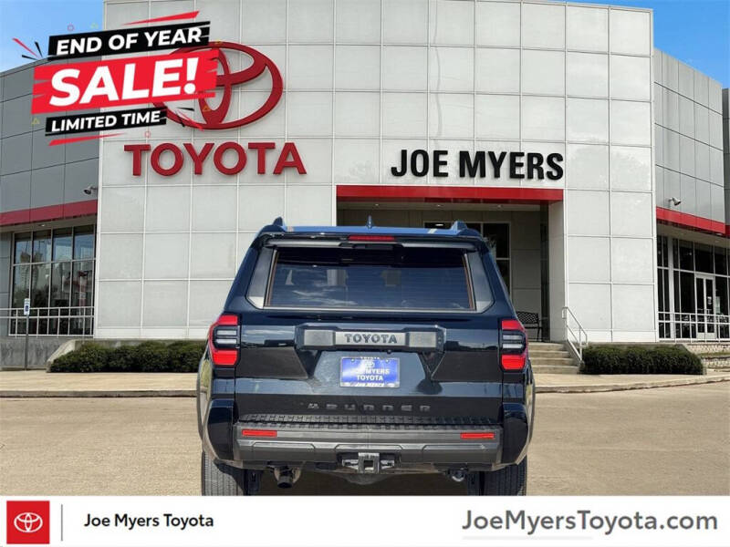 2025 Toyota 4Runner SR5