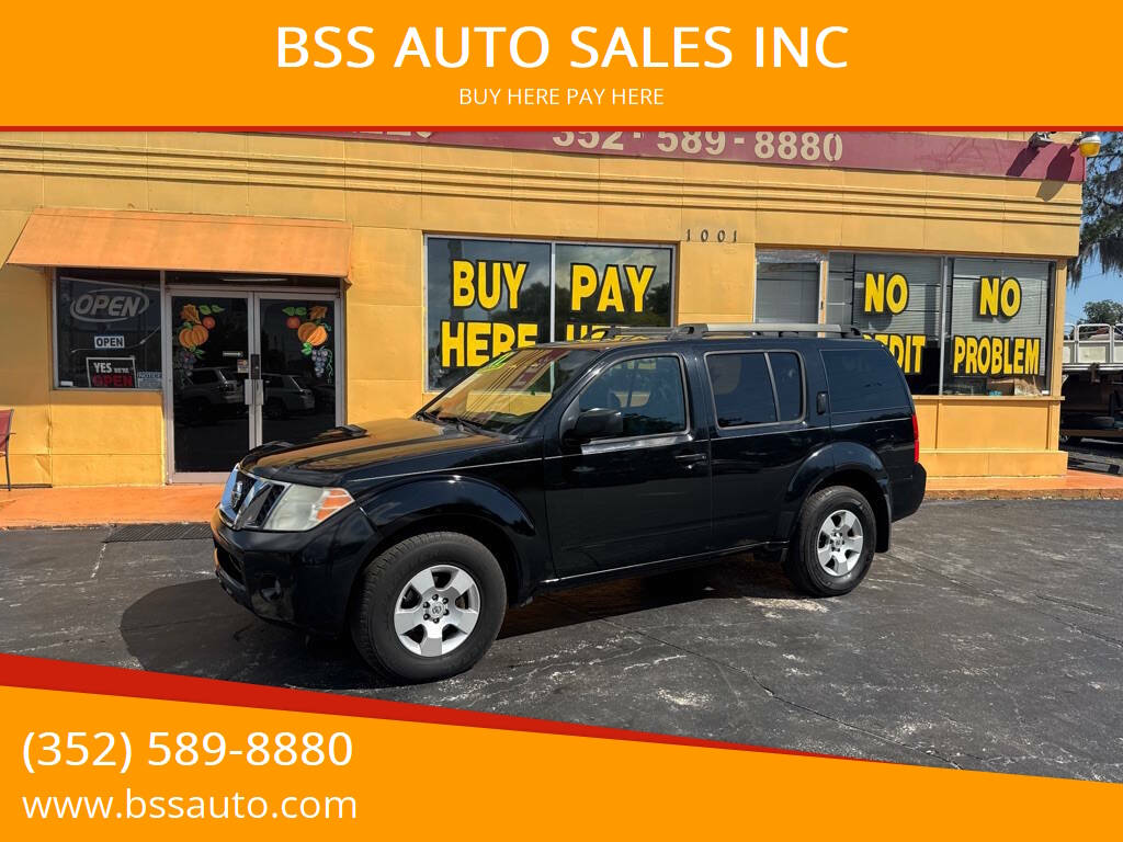 Black 2011 Nissan Pathfinder S 4x2 S 4dr SUV 1