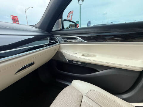 2016 BMW 7 Series 740i