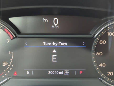 2023 Cadillac XT4 Luxury