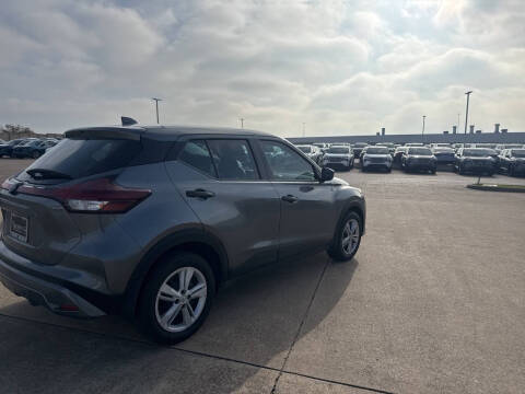 2024 Nissan Kicks S