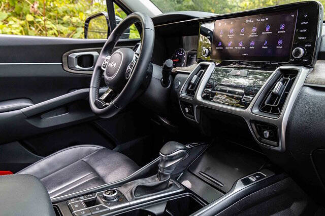 2022 Kia Sorento X-Line EX