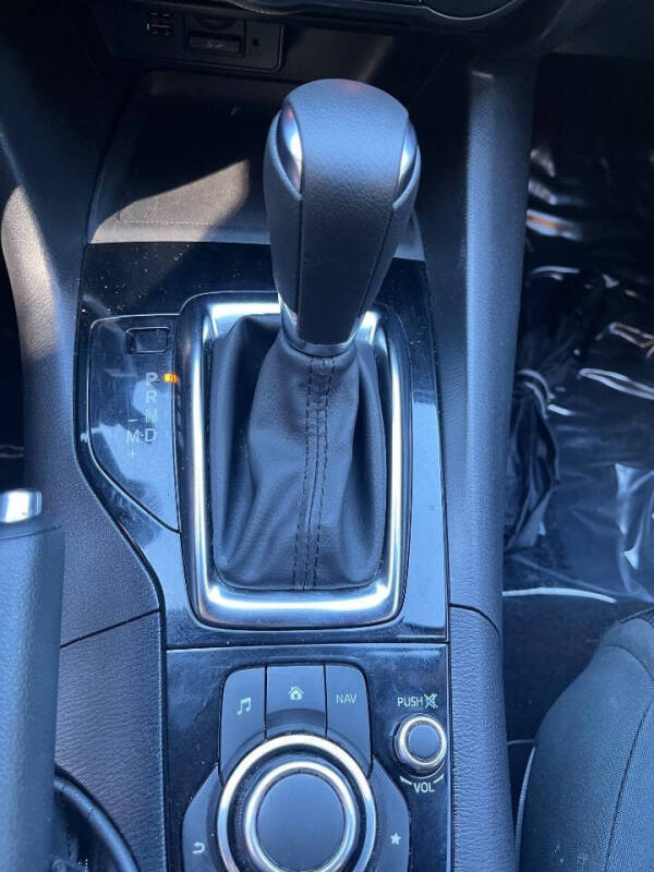 2016 Mazda MAZDA3 i Sport