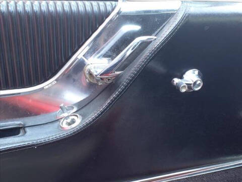 1965 Ford Thunderbird