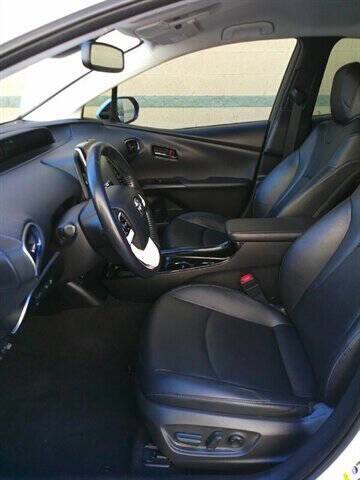 2018 Toyota Prius Four Touring