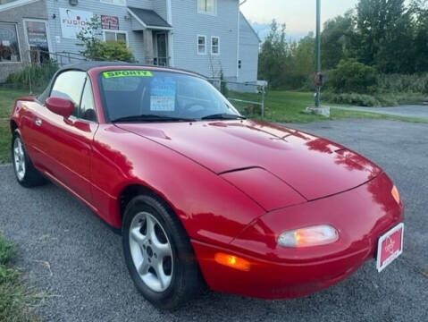 1992 Mazda MX-5 Miata for sale at FUSION AUTO SALES in Spencerport NY