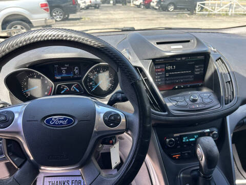 2015 Ford Escape SE