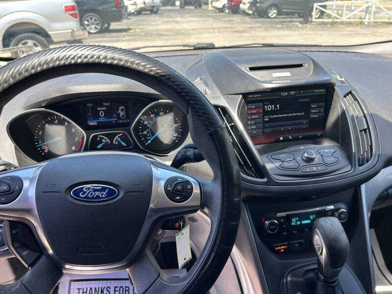 2015 Ford Escape SE