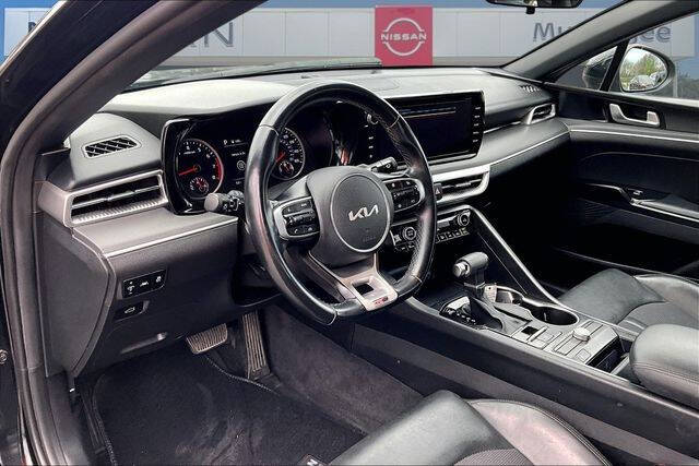 2022 Kia K5