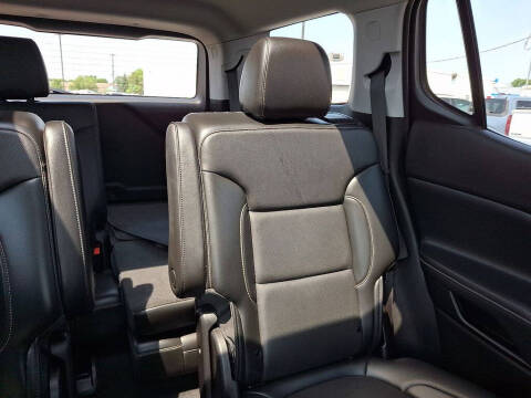2021 GMC Acadia SLT