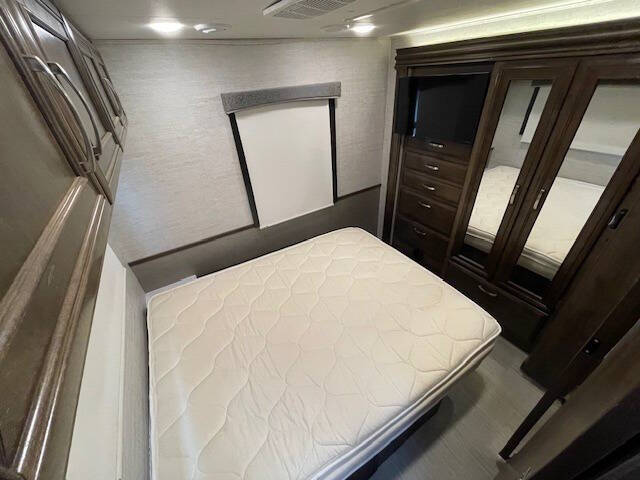 2022 Entegra Coach Vision
