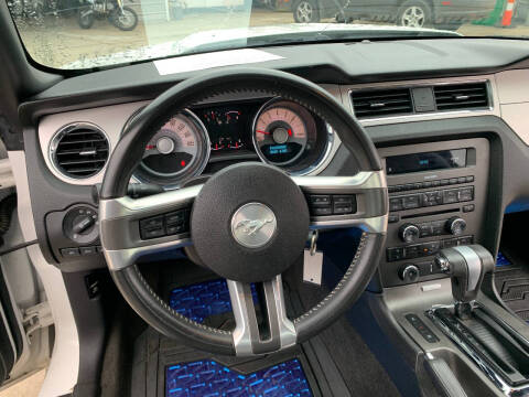 2012 Ford Mustang V6 Premium