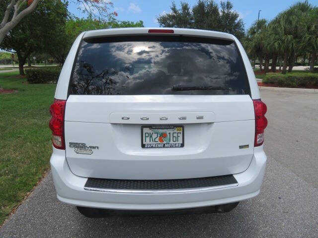 2014 Dodge Grand Caravan SE