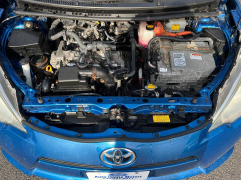 2012 Toyota Prius c Three