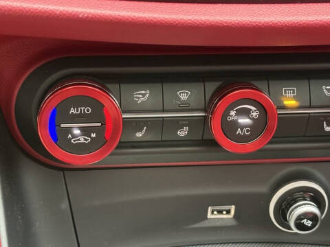 2019 Alfa Romeo Stelvio Ti Sport